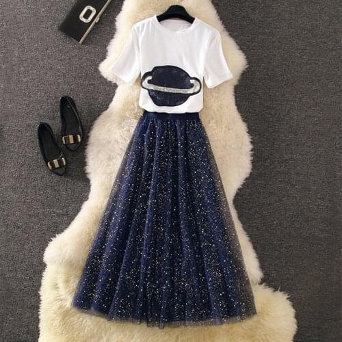 2020 New Summer Womens Two Piece Set Short Sleeve Sequined Planet T-shirt + Elastic Waist Mesh Skirt Set Ladies Skirt Suits