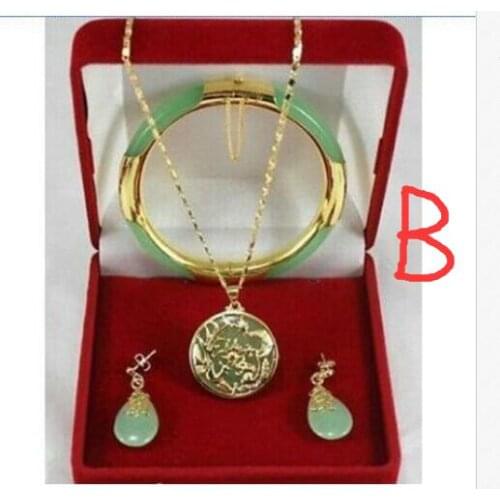 Latest Multiple styles Fashion jewelry green fashion necklace pendants, earrings , bracelets Set jade crystal Jewelry