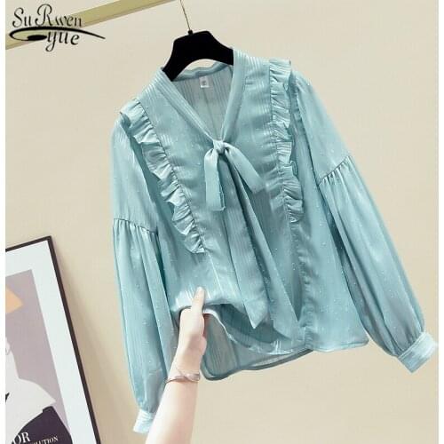 Hong Kong-Style Elegant Puff Long Sleeve Chiffon Blouse Bow V Collar Womens Shirt Autumn Green Ruffled Straight Pullover 11152