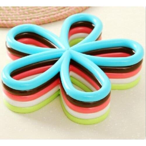 1pc Candy color waterproof mat heat insulation pad PVC mat pot bowl pad dia.19.5cm OK 0034