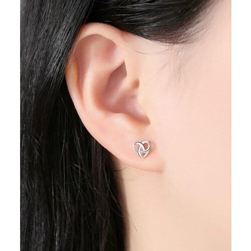 Fashion Style Mini Hollow Heart Shaped Color Stud Earrings For Women Girls Ear Jewelry Birthday Gifts