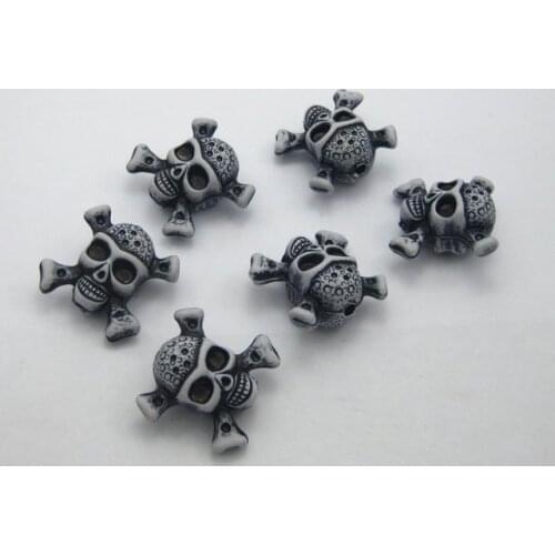 20pcs Halloween Skull + CrossBones Acrylic Beads 25mm