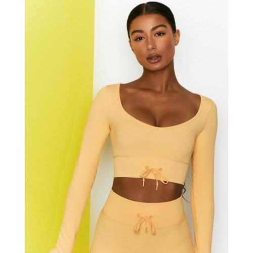 Seamless Quick Dry Yoga Tops Long Sleeve Slim Fitness Yoga Tops Solid Color Running Jogging Tops Sexy Stretch Sports Gym Tops