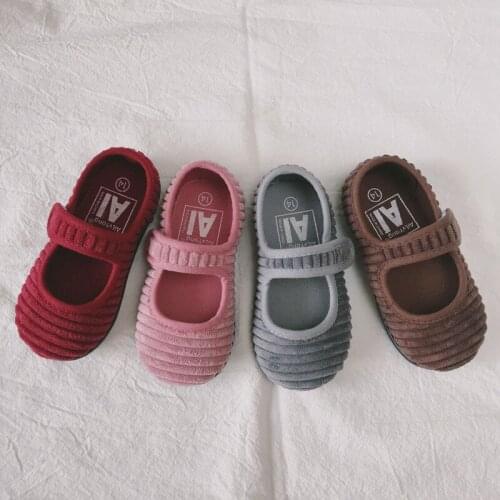 Baby fashion suede shoes Girls spring and autumn shallow mouth casual shoes Girls princess shoes 1-7 years old