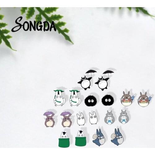 Funny Mini My Neighbor Totoro Shrink Dinks Earrings Classic Anime Fashion Print Epoxy Resin Acrylic Ear Studs Accessories Bijoux