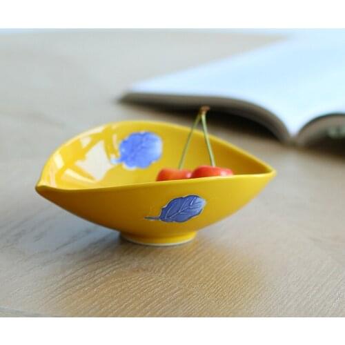 Bright yellow glaze has imported from Japan ship form small bowl pozzo see Lynn kiln hand-painted, small dishes