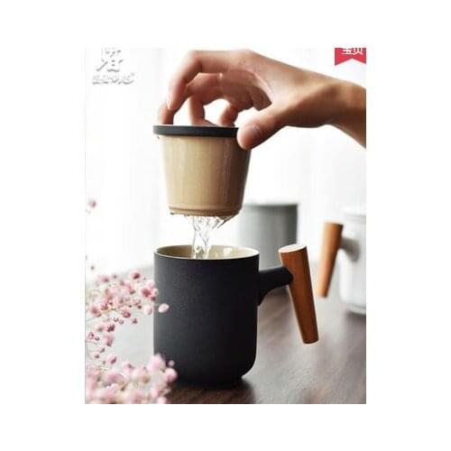Wooden handle mug ceramic cup with lid large teacup filtering office coffee flower tea beer water cup handmade drinkware