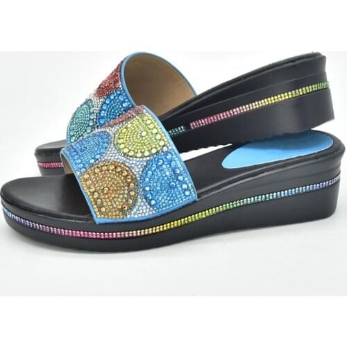 2021 Summer Women Crystal Slippers Glitter Flat Soft Bling Female Candy Color Flip Flops Indoor Ladies Slides Rhienstone Pumps