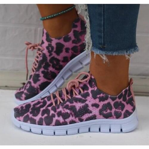 2021 New Womens Casual Flat Sneakers Ladies Leopard Mesh Lace Up Casual Outdoor Light Walking Vulcanized Shoes Breathable