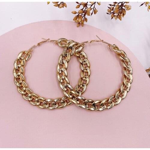 2020 Korean Gold Color Chain Big Hoop Earrings for Women Fashion Hollow Metal Chain C Shape Simple Ring Earrings Jewelry Brincos