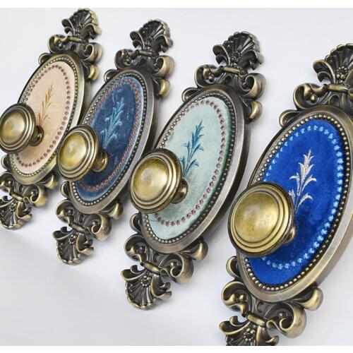 Vintage 1 Pair Curtain Hooks Wall Tie Back Tassel Brush Holder Buckle Coat Hat Hook Curtain Accessories Hanging Ball Holdback