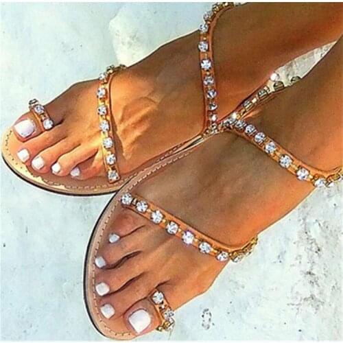 Summer 2017 Girls Rhinestone Bohemia Style Clip-toe Flat Sandals Rivets Plus Size 47 Women Beach Sandals Shoes