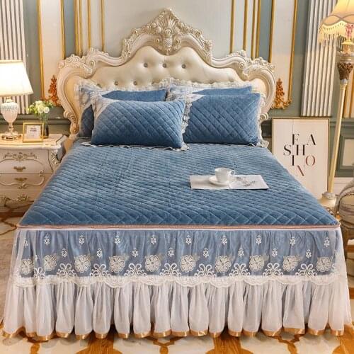 Thick quilted thermal crystal velvet Bed spread Fitted Sheet Pillowcases 2/3 pcsSolid color embroidered lace Princess bedding