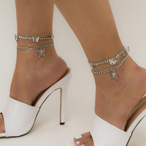 4 Pcs/Set Sweet Butterfly Pendant Anklets Set Fashion Rhinestone Chain Anklets for Women Beach Sandals Foot Jewelry Gifts