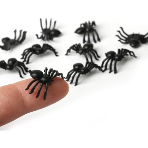 50Pcs/lot Halloween Decorative Spiders 21x44cm Small Black Plastic Fake Spider Toys Halloween Funny Joke Prank Realistic Props