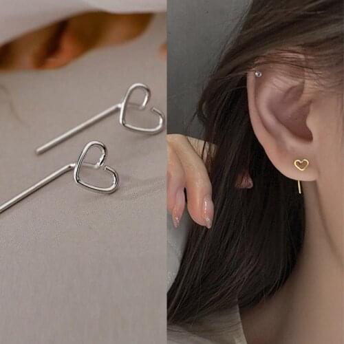 2021 Minimalism Love Earrings New Korean Temperament Small Heart Studs Earrings Simple Fashion Jewelry Girls Party Gift
