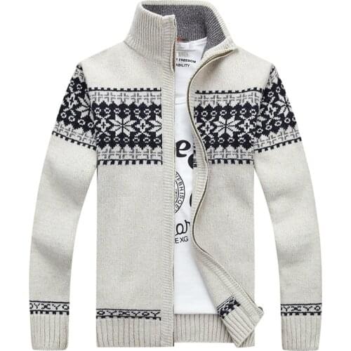 Autumn Winter Sweater Men Stand Zipper Collar Print Casual Warm Christmas Cardigan Men Plus Size M-3XL Thick Sweatercoat Men