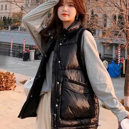 2021 Autumn White Duck Down Vest Women Ultra Light Oversize Waistcoat Winter Casual Short Sleeveless Jacket Loose Parkas X131