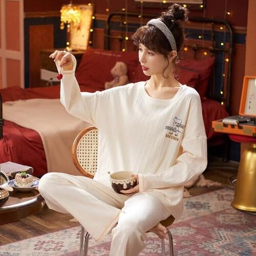 Winter Simple White Long Sleeve Women Pajamas Sets Cotton Warm Homewear Oversized Women Sleepwear Kawaii Cartoon Bears Pajamas