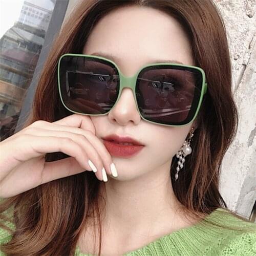 New High Quality Sunglasses Wholesale Italy Design Sunglasses Metal Polarized Oversized Square Sunglasses Women AS021