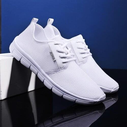 Large Size Summer Lightweight Man Sneakers Women Sport Shoes Man Running Shoes Mens Sports White Mens Tennis Shoe Fitness D-423