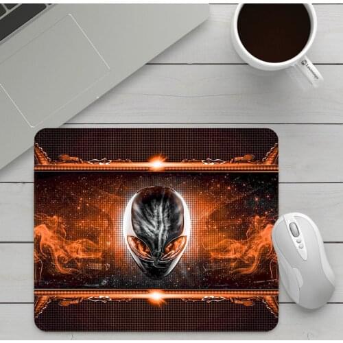 Small Mouse Pad With Logo of Alienware for Office Workers and Gamers Mousepad Anime Mat Gaming Computer Table Mause Pad Gamer