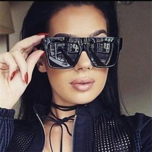 Celebrity Kim Black Square Sunglasses Polular Vintage Big Glasses Luxury Designer Womens Flat Top Sunglass UV400 Men