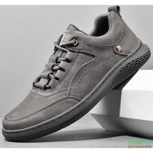 Mens genuine Leather Shoess lace up Trend Comfortable Men Shoes outdoor British Fashion Men High Top Sneakers Moccasins Men