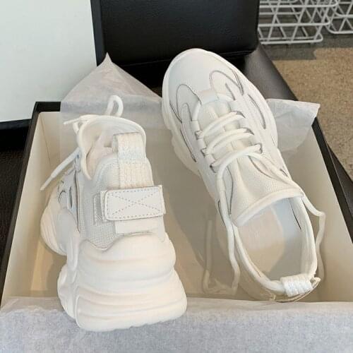 White shoes womens sports shoes 2021 new spring and autumn thick bottom low-top womens shoes