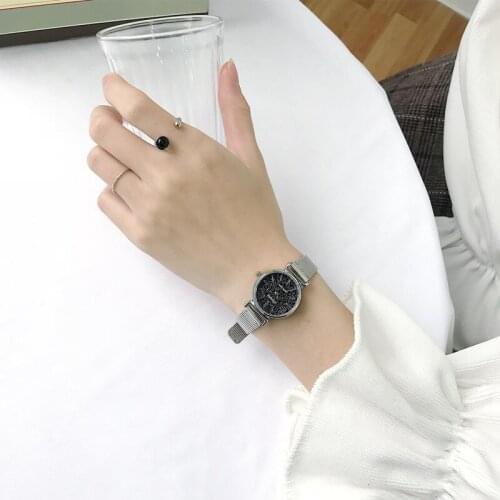 2019 New Fashion Black Starry Sky Women Watches Ulzzang Brand Woman Quartz Clock Elegant Silver Mesh Strap Ladies Wristwatches