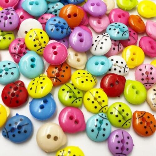 50pcs Ladybug Plastic Buttons Child Clothes DIY Sewing Appliques button PT285