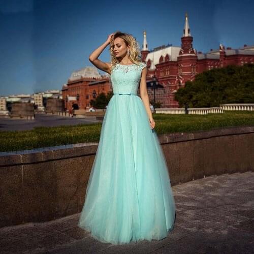 2021 Summer Modern Mint Lace Cap Sleeves Prom Party Dresses Bateau Neckline Bow Belt Wedding Guest Gowns Full Length Affordable