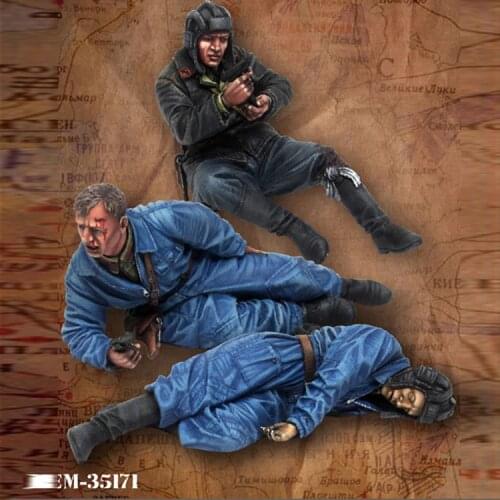 1/35 Soviet Tank Crew ( 1939 - 1943 ), Resin Model Soldier GK, World War II military theme, Unassembled and unpainted kit