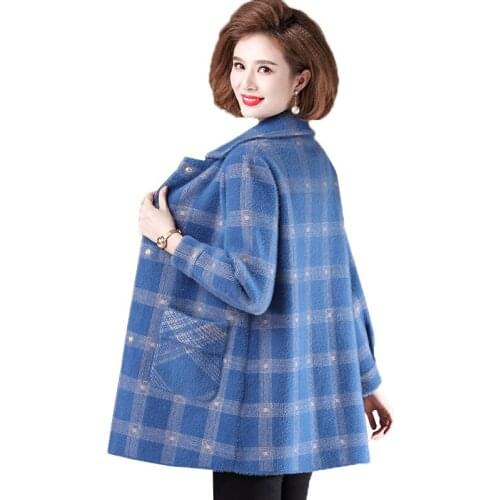 Autumn Winter Middle-aged Elderly Women Jackets Mid-length Imitate Mink fleece Jacket Women Casual Plaid Woolen Coat Large Size