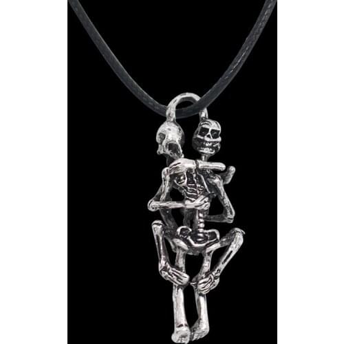 Vintage Punk Skull Hug Pendant Necklace Hip Hop Skeleton Leather Rope Chain Necklaces For Loves Men Women Drop Shipping