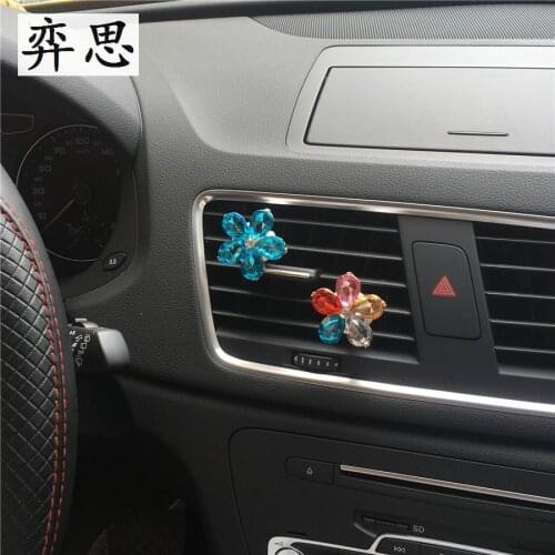 Exquisite flower shapes Automotive Styling jewelry Ladies car perfume clip Colorful metal flower perfume car air freshener