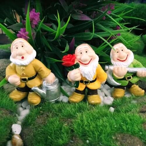 New Garden Miniature Little Old Man Figures Decoration Dwarfs Elves Ornaments Moss Micro Landscape Mini Cute Crafts Accessories
