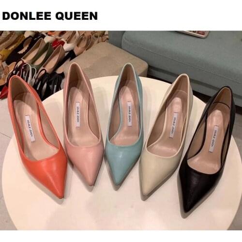 DONLEE QUEEN Pumps