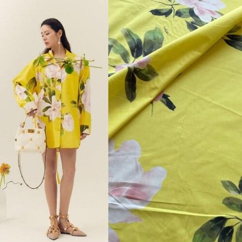 New Brand Bright Yellow Pink Flowers Per Meter Digital Printing Stretch Fabric Imitation Silk Dress Fabric Material For Sewing
