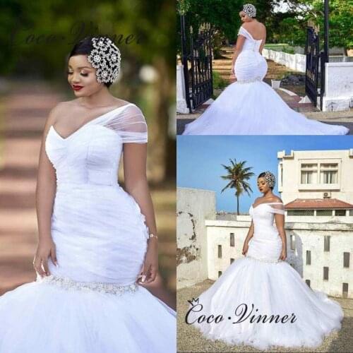 Fashion New One Shoulder Pure White Africa Mermaid Wedding Dresses Plus Size Sexy Backless Women Bride Dress 2021 New W0840