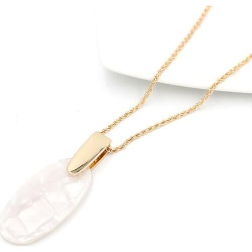 2020 Hot Selling Long Geometric Pearl Color Pendant Necklace Sildeable Leopard Print Pendant Necklace Women Fashion Gift Jewelry