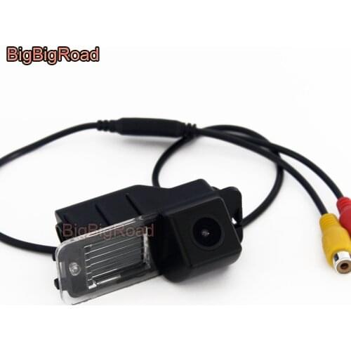 BigBigRoad For Volkswagen Polo V (6R) / Golf 6 VI / Passat CC 2008-2014 Magotan / Beetle / Scirocco Car HD Rear View Camera