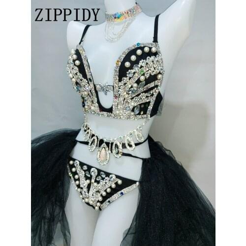 New design Bright Gold Stones Beading Bra Short Mesh Tail Outfit Set Womens Wear Nightclub Dancer Show Bikini Outfit Set