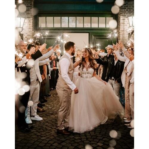 2020 A-line Beach Wedding Dresses Summer Boho Bride Dress Backless Illusion Lace Appliques With Tulle Wedding Gowns Plus size