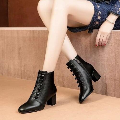Autumn new womens shoes high heel leather shoes pointed toe shoes womens small heel short tube Martin boots women