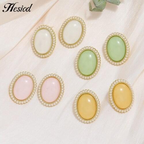 Candy Color Resin Imitation Pearl Earrings Hesiod 1 Pairs New Fashion Gold Metal Plated Suitable for Girls Or Ladies Gifts
