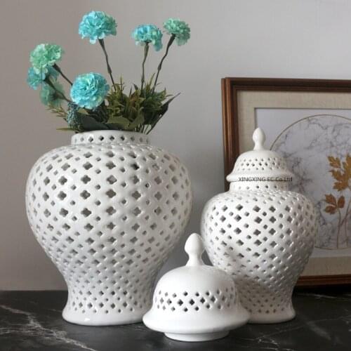 Creative White Ceramic Hollow Vase Decoration Storage Jar Multifunctional Candle Holder with Lid Home Decoration Accessories