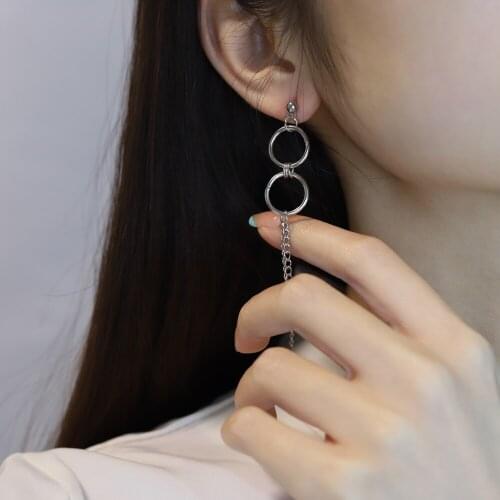 Simple Punk Hip Hop Asymmetric Ring Long Chain Earrings for Women Geometric Tassel Piercing Earring Party Jewelry 2021 Gift