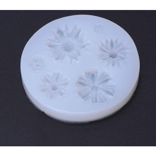 Silicone Mold DIY Jewelry Making Floral Flower Pendant Mirror Epoxy Resin Crafts