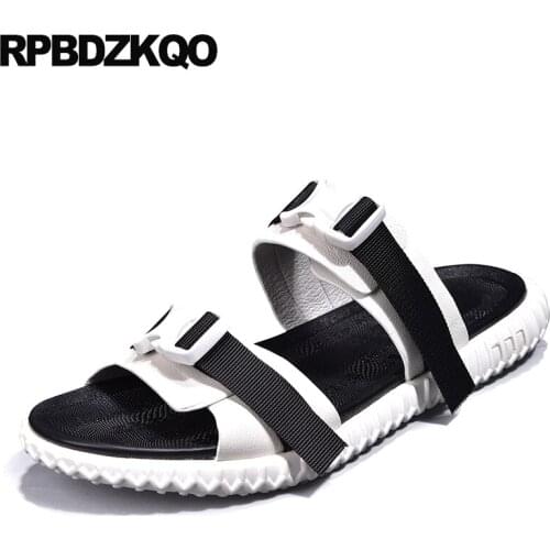Designer Shoes Men High Quality Casual Sneakers White Soft Summer Beach Slippers Slides Flat Italian 2019 Runway Genuine Leather